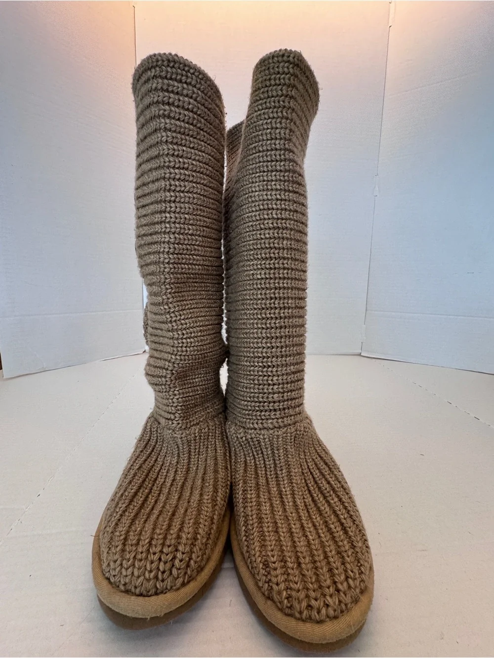 UGG Women’s Size 8 Classic Knit Tall Brown Sweater Boots Cardigan Winter
